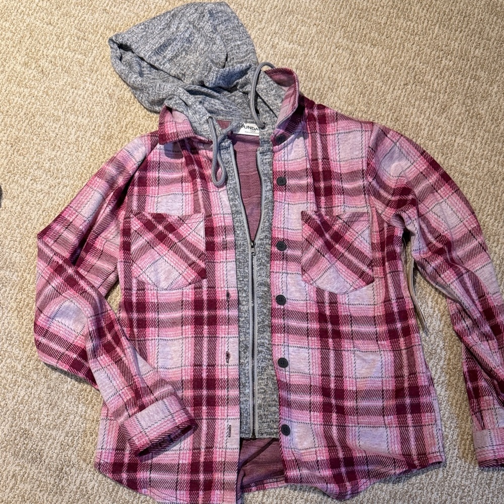 NWT Pink and Gray Flannel with Hoodie